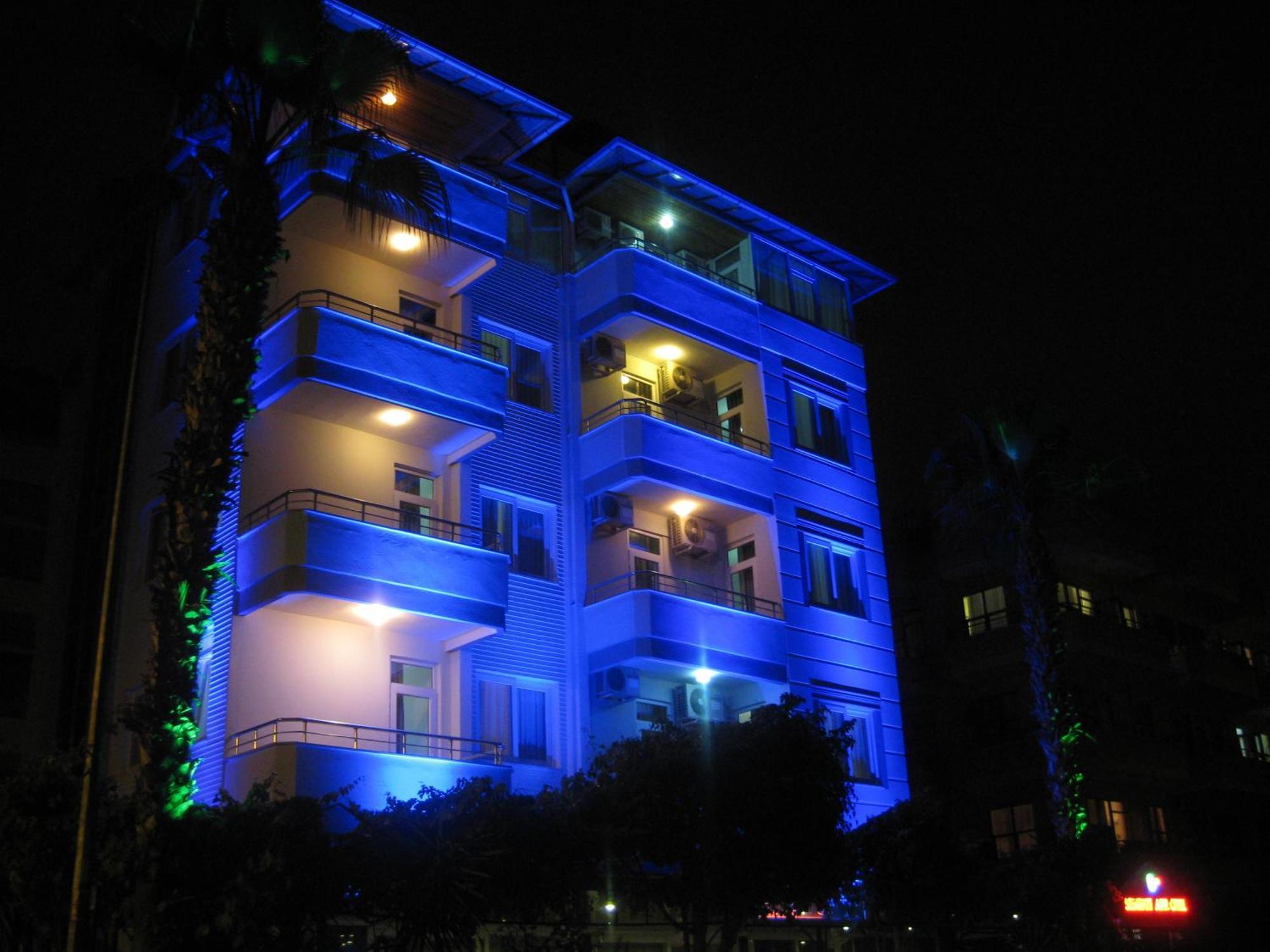 Hotel de apartamente Sempati 4*